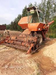 Vaizdo rezultatas pagal užklausą „niva kombainai“